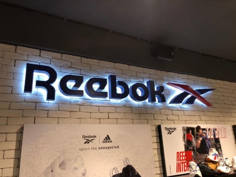 REEBOX-背光字